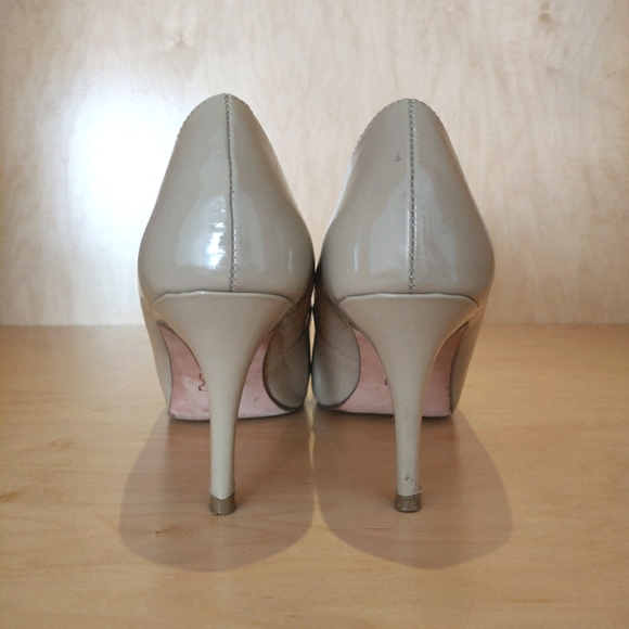 Expressions Open-Toe Heels - Picture 4 of 4